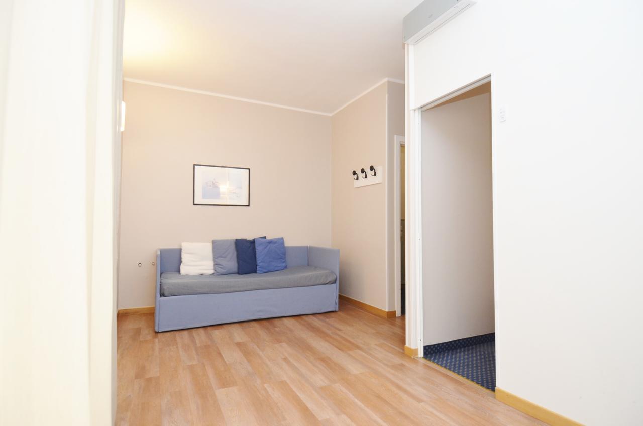 Triple Room,643700082:JPEG